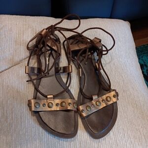 Amanda Smith Troy Lace up Leather Gold   studded sandal Sz. 7 1/2M Vintage